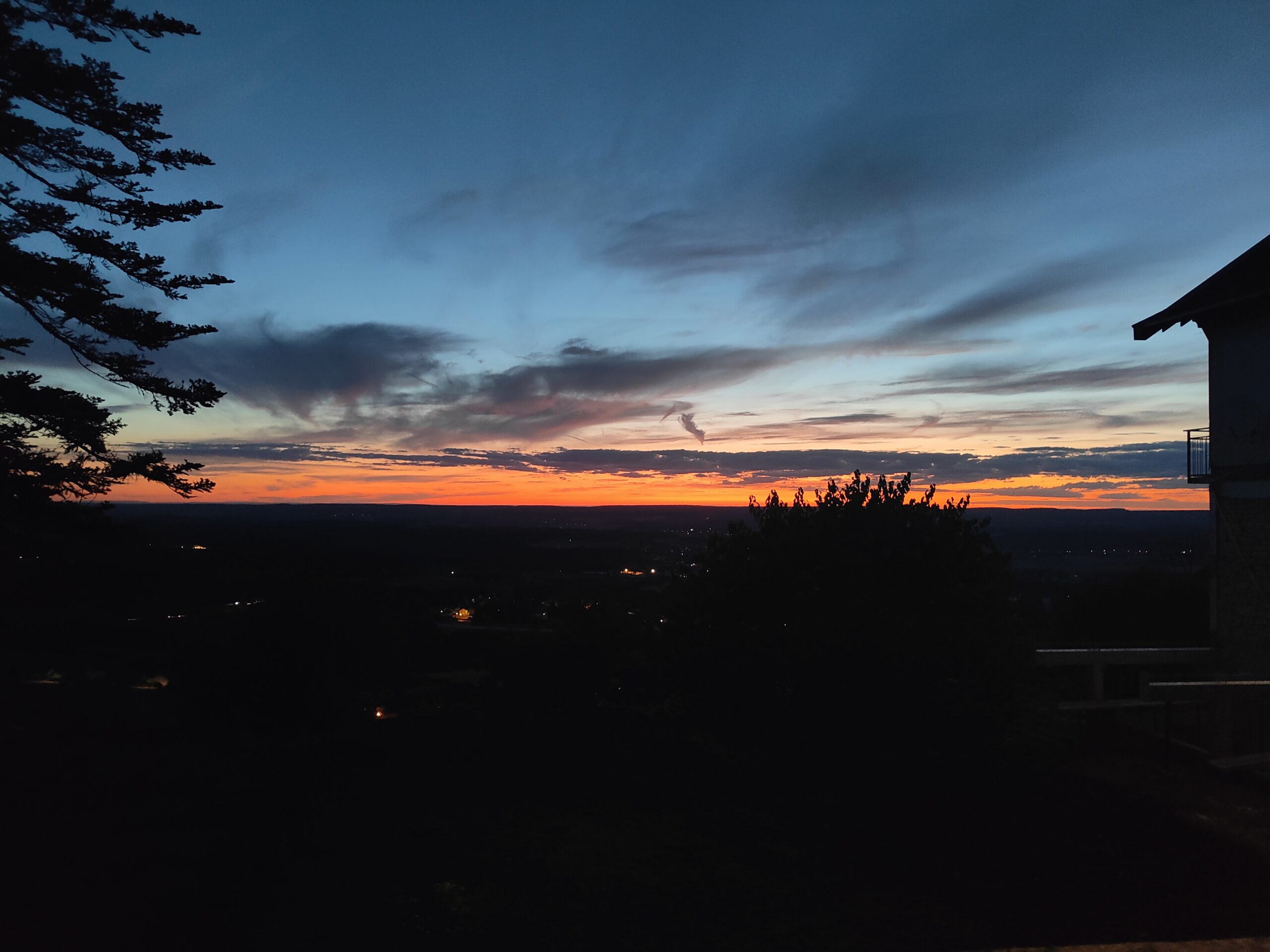 oplus_0